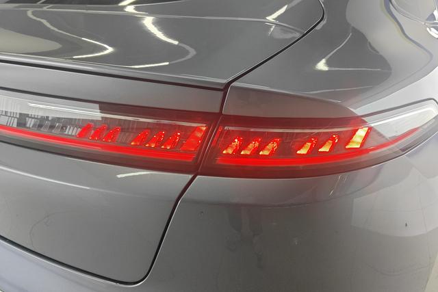 Dongfeng Yipai eπ007 2024 Темно-серый из Китая, фото 3