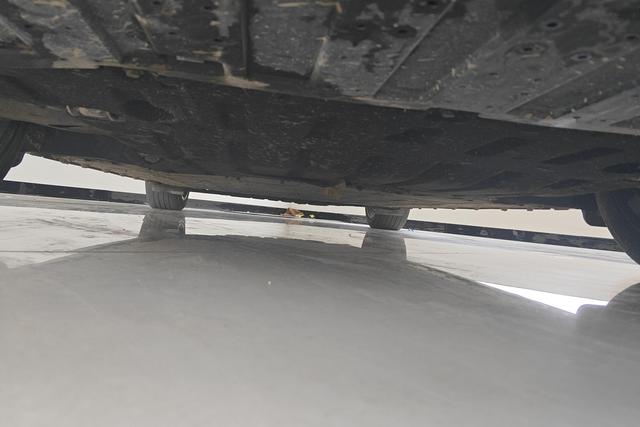 Dongfeng Yipai eπ007 2024 Темно-серый из Китая, фото 5