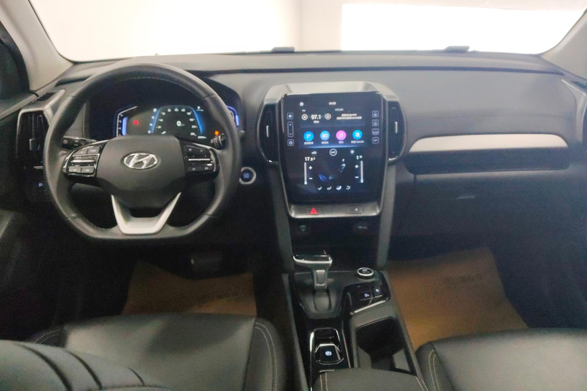 Hyundai ix35 2020 Белый из Китая, фото 2