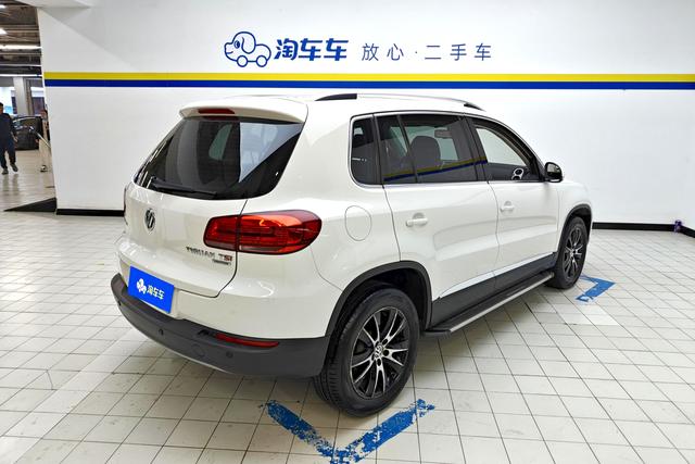 Volkswagen Tuguan 2015 — фото 3