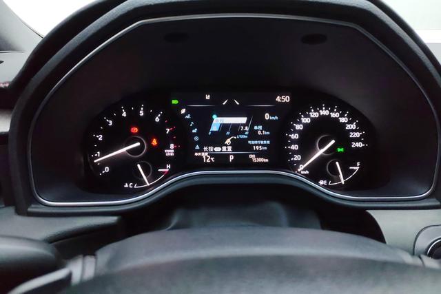 Toyota AVALON 2023 — фото 13