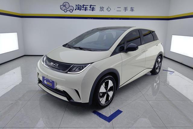 BYD Dolphin 2023 — фото 1