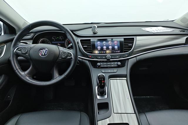 Buick Lacrosse 2022 — фото 12