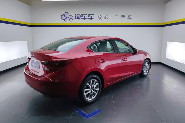 Mazda 3 Axela 2017 — фото 3