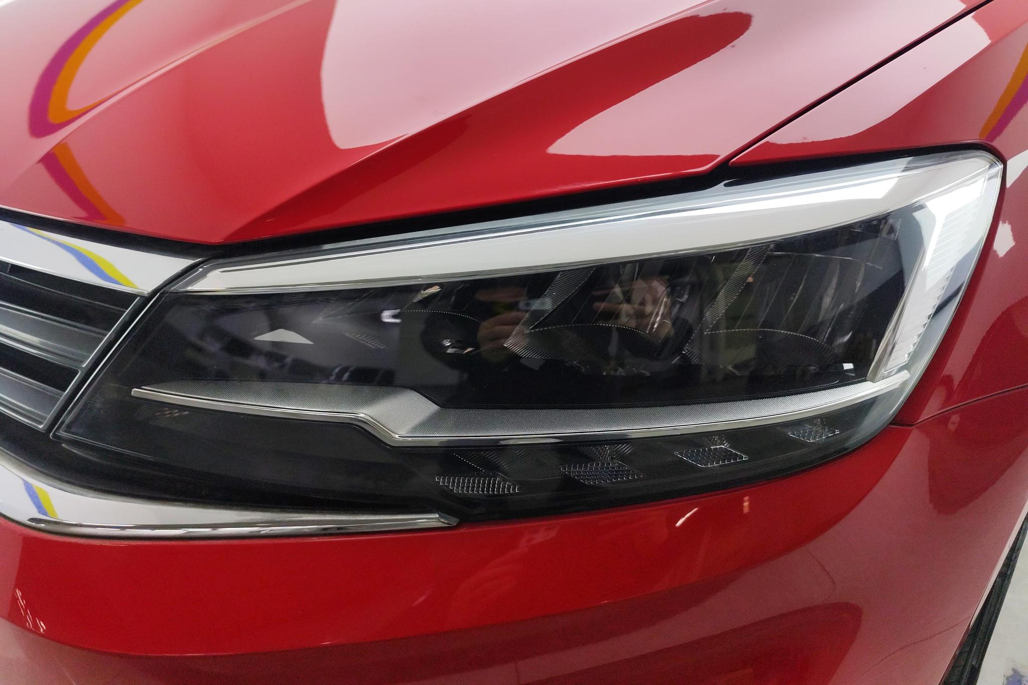 Volkswagen Lamando 2021 230TSI DSG