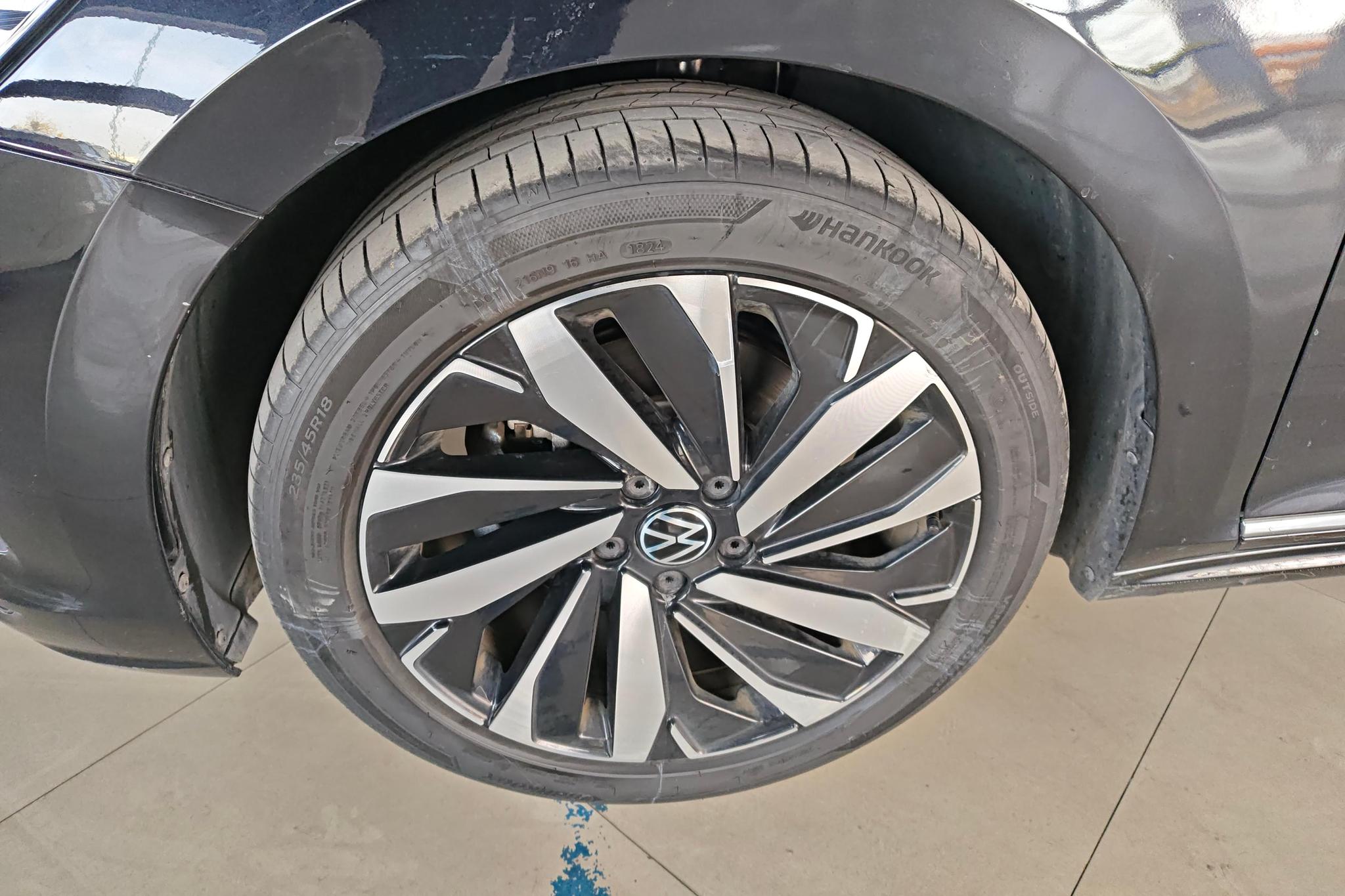 Volkswagen Passat 2024 330TSI Elite
