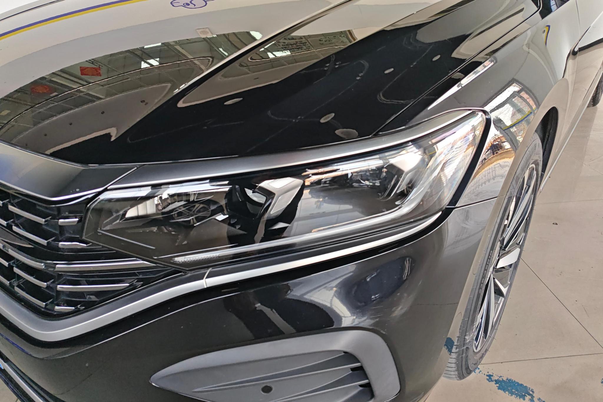 Volkswagen Passat 2024 330TSI Elite
