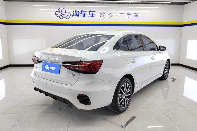 Roewe i5 2021 — фото 3