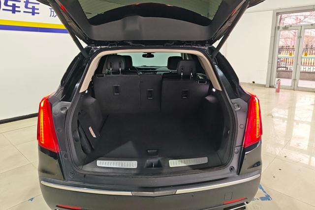 Cadillac XT5 2018 — фото 17
