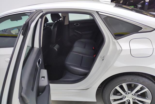 Honda Civic 2024 Белый из Китая, фото 4