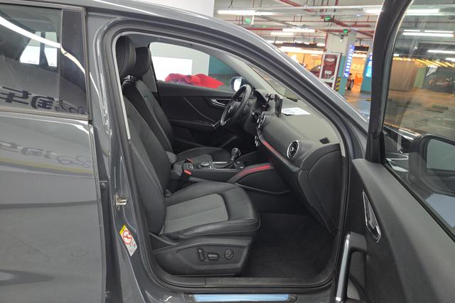 Audi Q2L id 3791766 из Китая 17