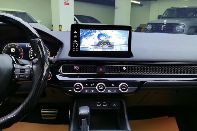 Honda Civic id 3784651 из Китая 8