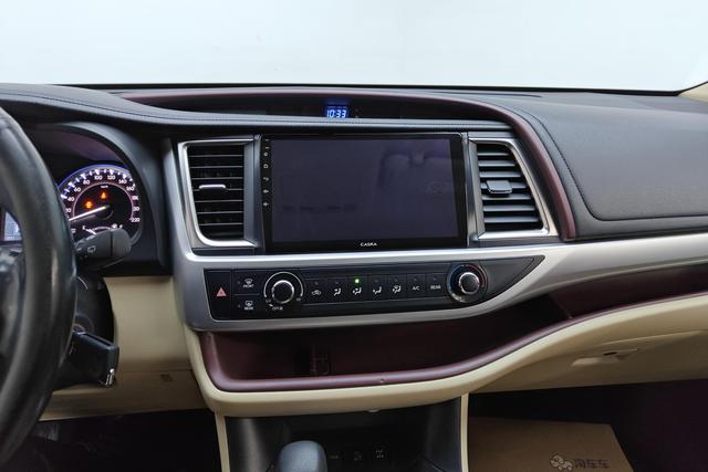 Toyota Highlander 2015 — фото 12