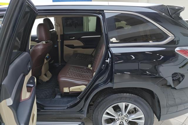Toyota Highlander 2015 — фото 15