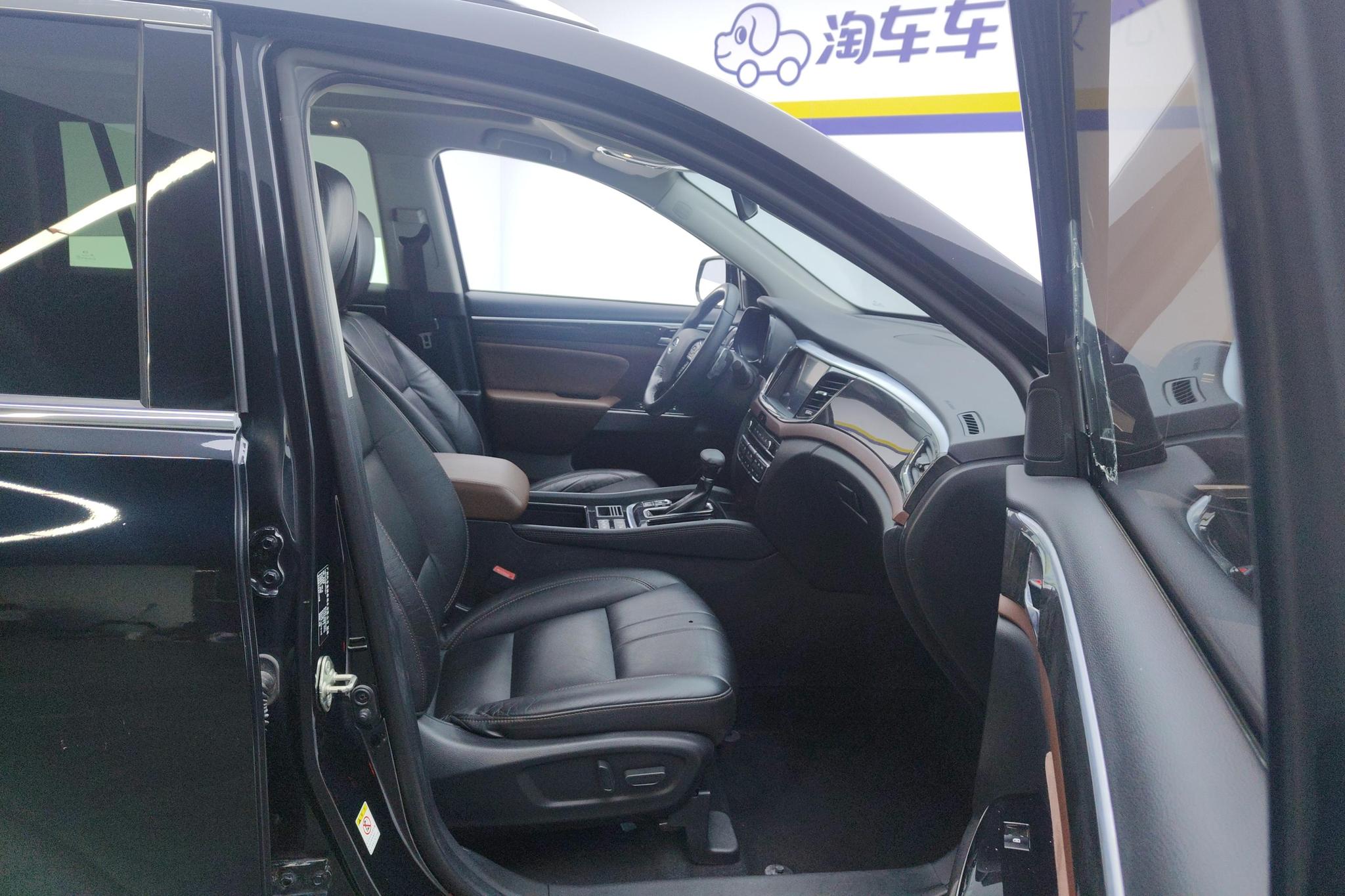 GAC GS8 2017 320T Luxury Smart Connect 7 мест