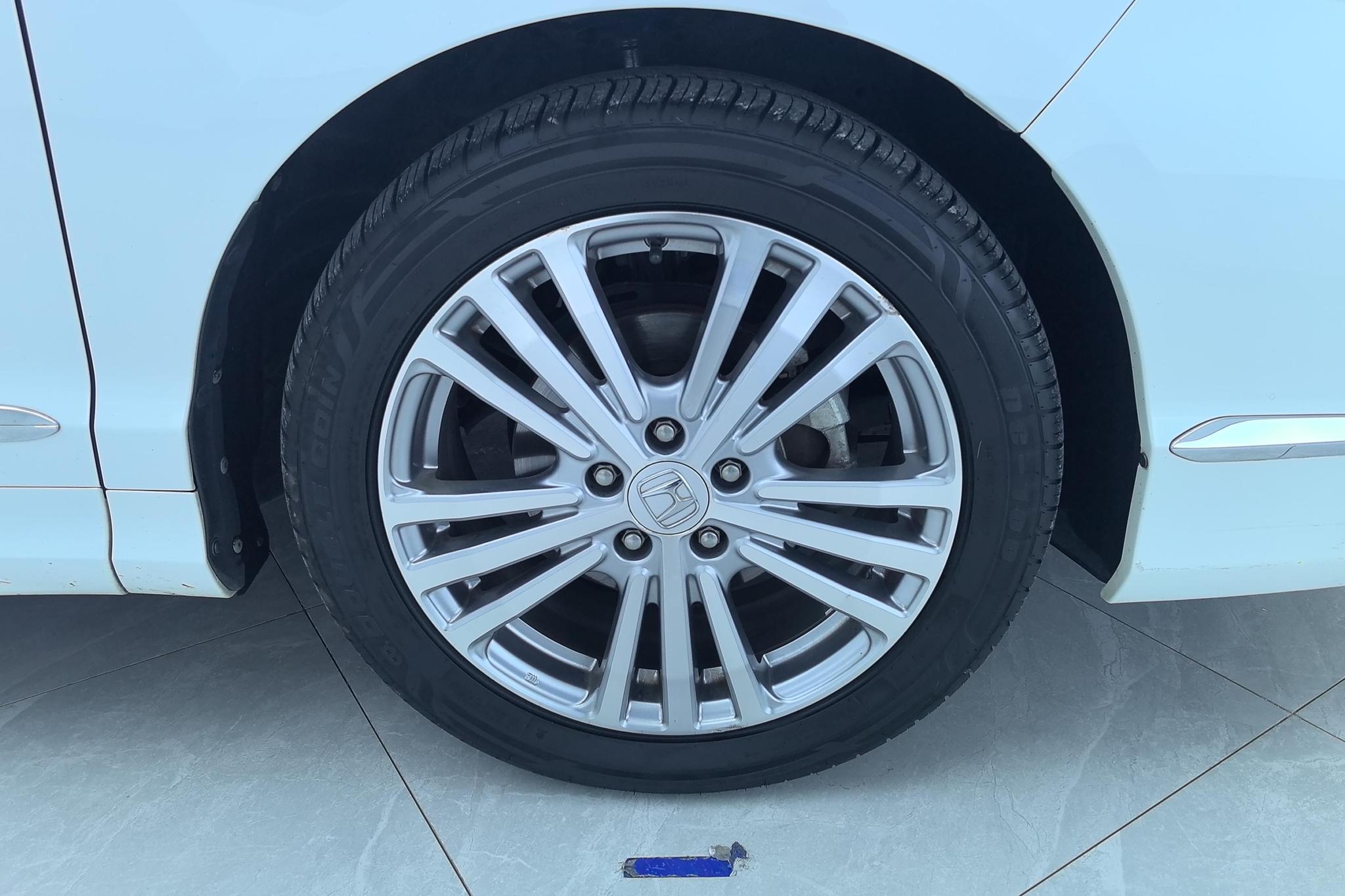 Honda Elysion 2016 2.4L
