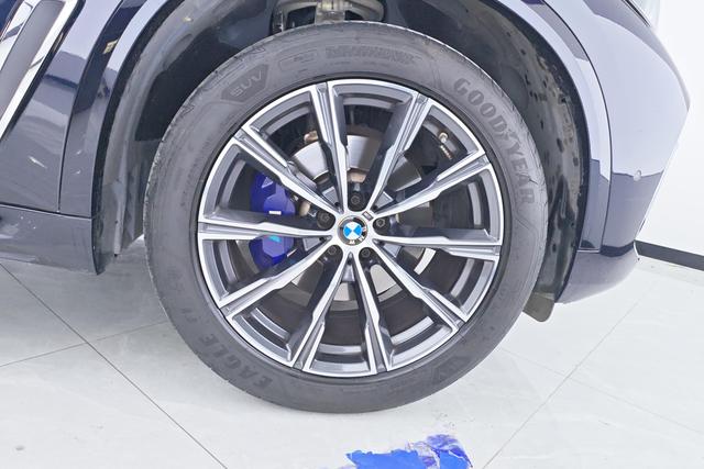 BMW X5 2022 x Drive 30 Li M — фото 8