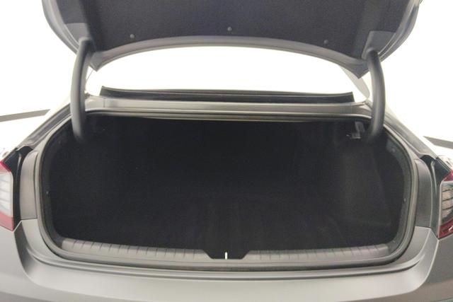 Hyundai Sonata 2023 Темно-серый из Китая, фото 3