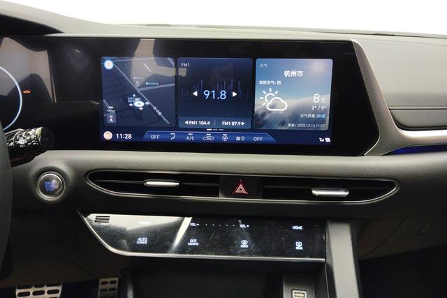 Hyundai Sonata id 3810306 из Китая 7