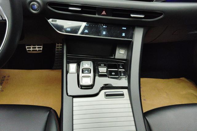 Hyundai Sonata id 3810306 из Китая 10