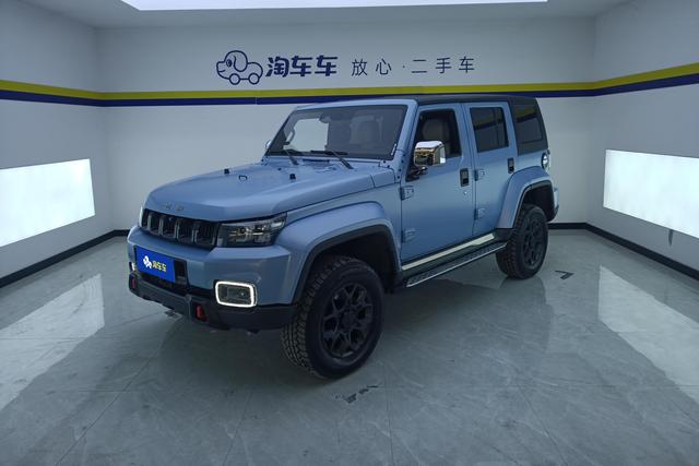 BAIC BJ40 2023 2.0 D AT 4 WD