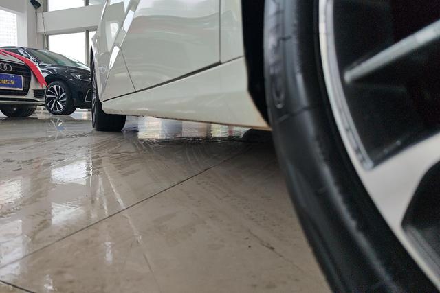 Trumpchi Empow 2023 2.0 L DHT Hybrid — фото 7