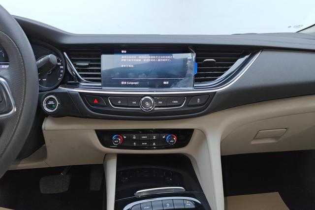 Buick Regal 2022 Белый из Китая, фото 3