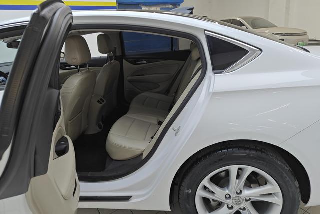 Buick Regal id 3784358 из Китая 11