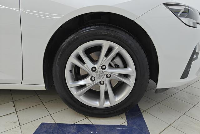 Buick Regal id 3784358 из Китая 12