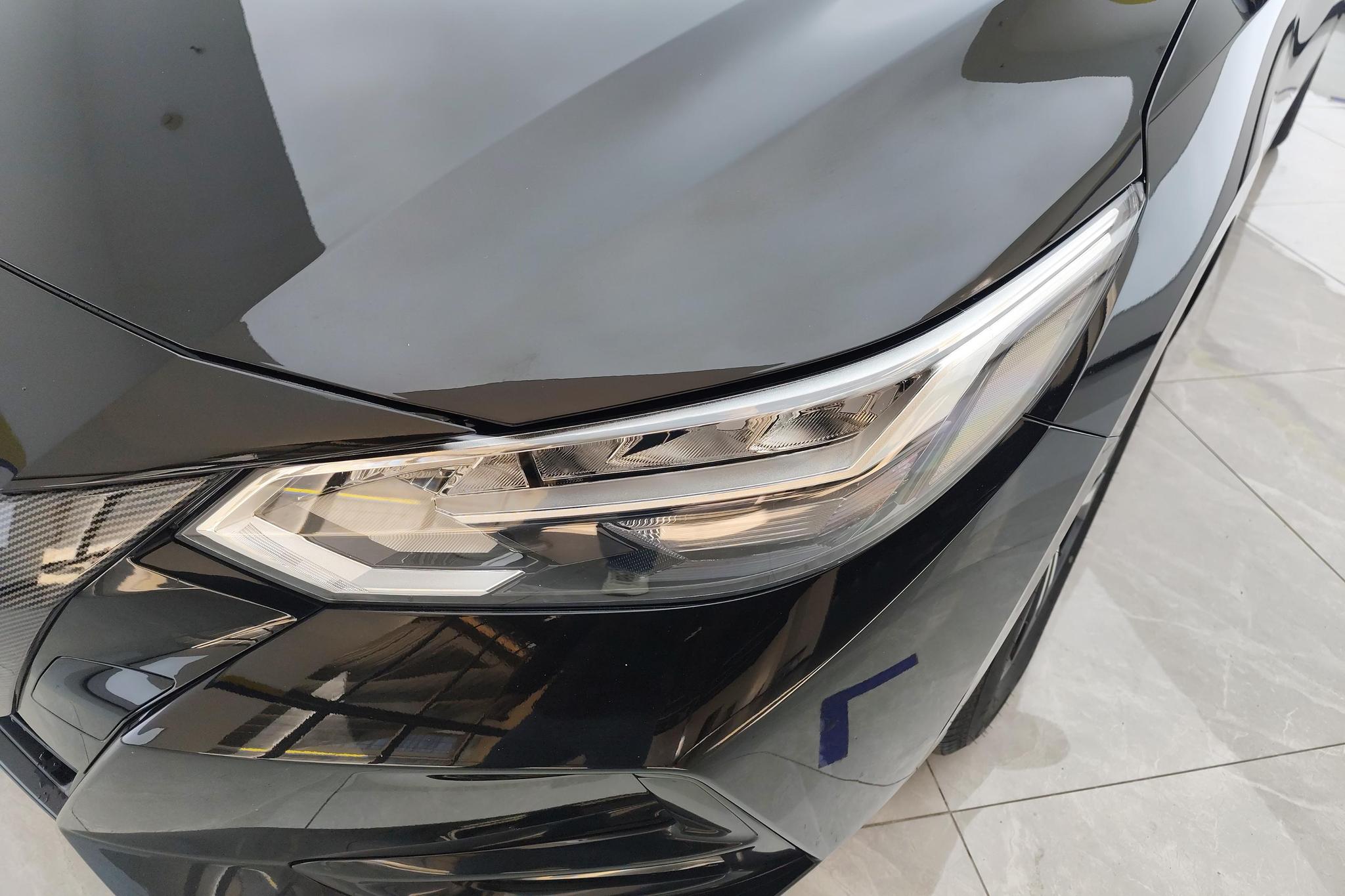 Nissan Sylphy 2022 1.6L XL CVT Enjoy