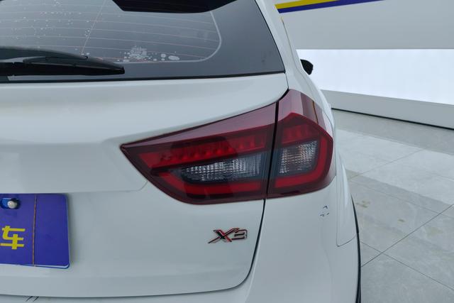 Geely Automobile Vision X3 2020 Белый из Китая