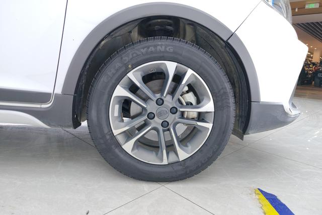 Geely Automobile Vision X3 id 3768914 из Китая 13