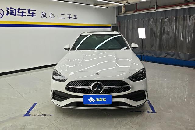Mercedes Benz C-Class 2023 — фото 2