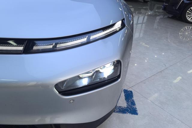 Xiaopeng Motors Xiaopeng P7 2022 Темно-серый из Китая, фото 3