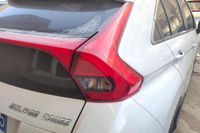 Mitsubishi  Yi Ge 2023 Белый из Китая, фото 5