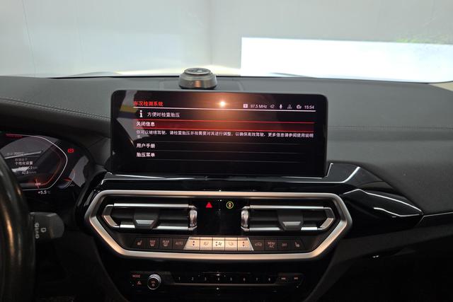 BMW X3 2022 — фото 12