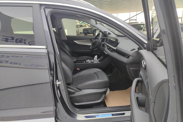 CHERY Tiggo 8 PLUS 2021 — фото 15