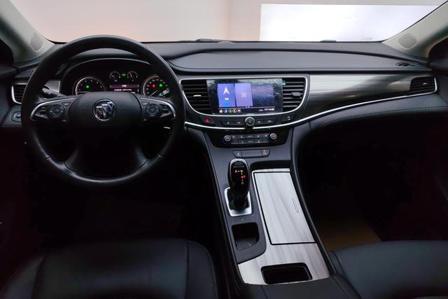 Buick Lacrosse 2022 — фото 11