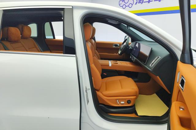 Ideal car Ideal L6 2024 Белый из Китая, фото 4