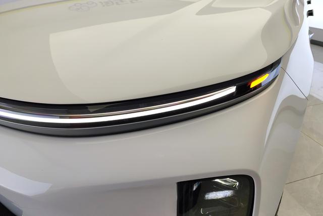 Ideal car Ideal L6 2024 Белый из Китая, фото 6