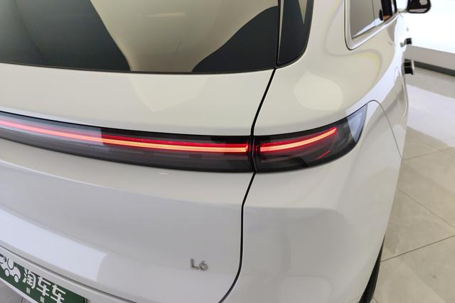 Ideal car Ideal L6 id 3791790 из Китая 8