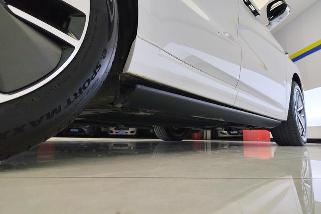 Ideal car Ideal L6 id 3791790 из Китая 11