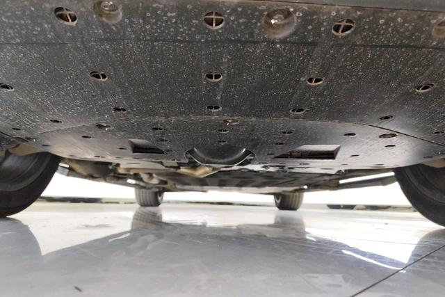 Ideal car Ideal L6 id 3791790 из Китая 16