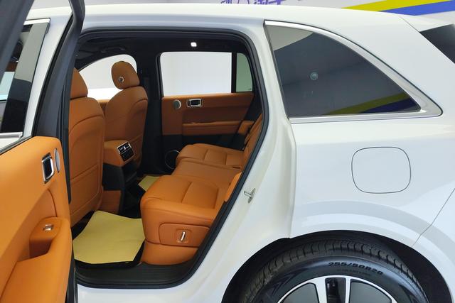 Ideal car Ideal L6 id 3791790 из Китая 17