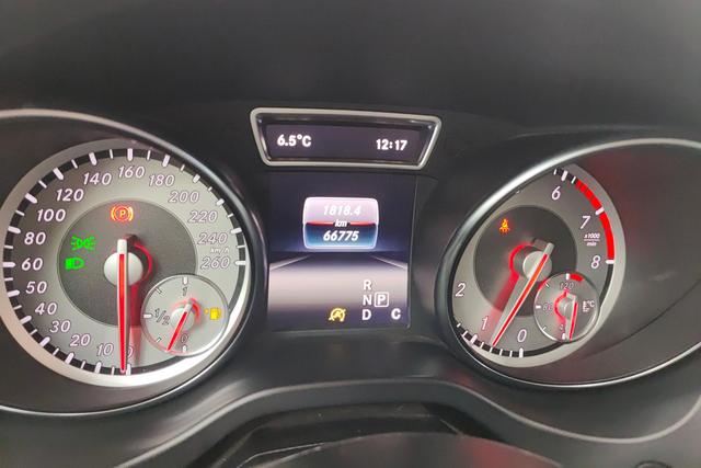 Mercedes Benz GLA 2016 — фото 14