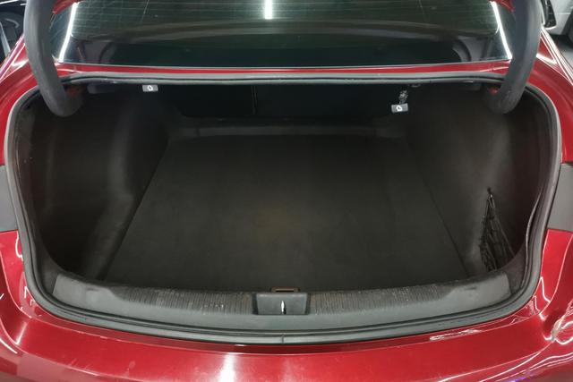 Buick Regal 2019 Красный из Китая, фото 3