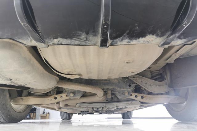 Buick Regal id 3803980 из Китая 8