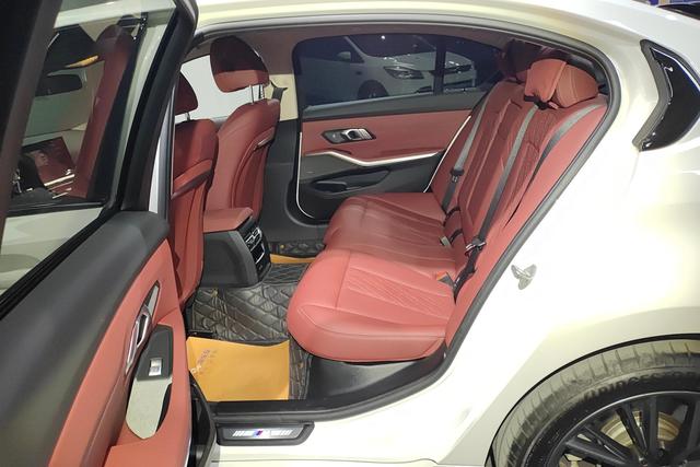BMW 3 Series 2023 — фото 16