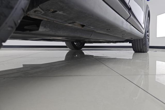Changan UNI-T 2022 1.5 T Premium — фото 7