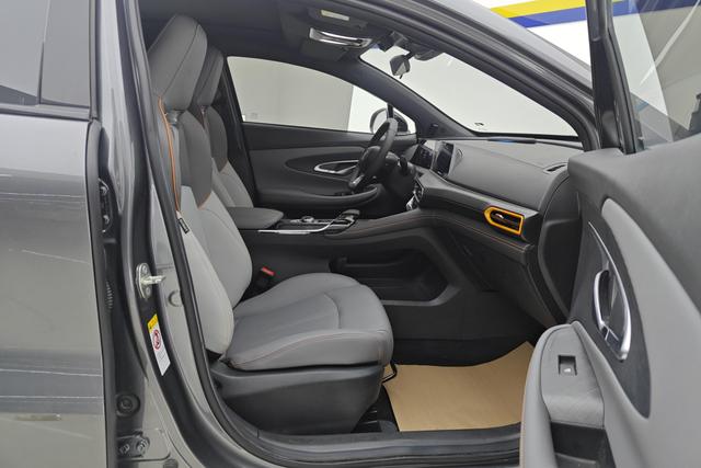 Changan UNI-T 2022 1.5 T Premium — фото 15
